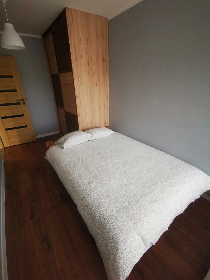 Apartment Cyprys 1 Auschwitz Buitenkant foto