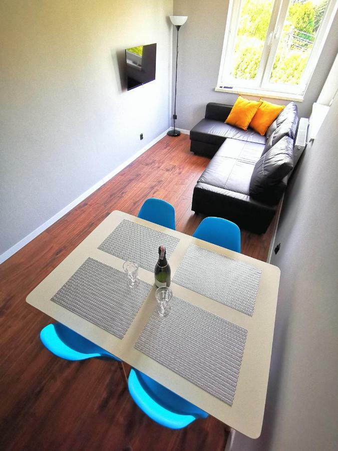Apartment Cyprys 1 Auschwitz Buitenkant foto